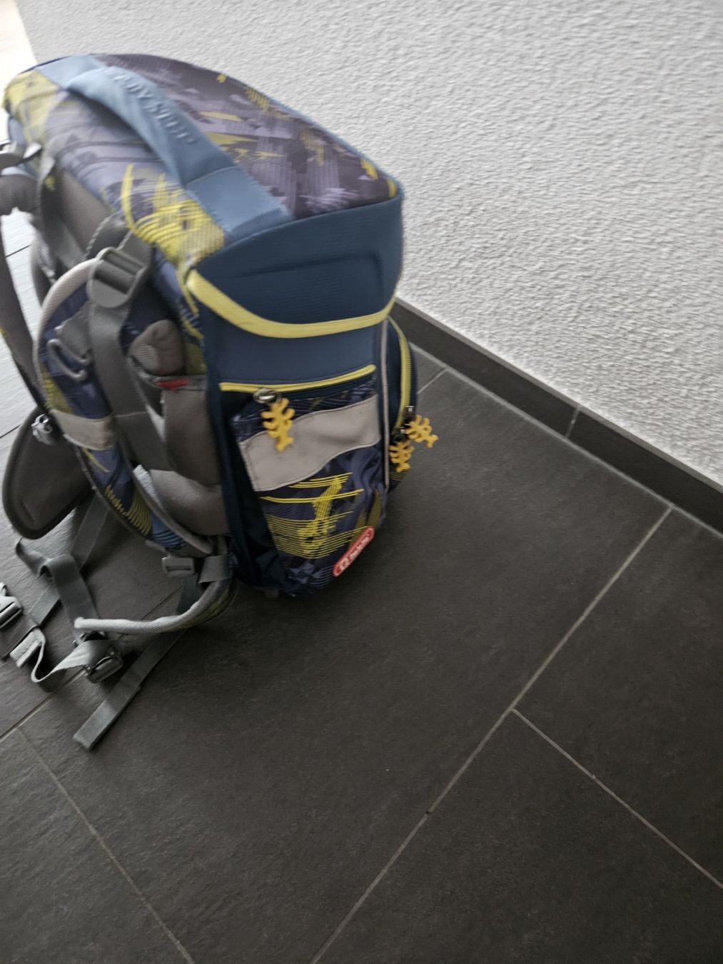 Step by Step Borse & Zaini: Schulranzen "Step by Step" in coolen Polizei Design  – Usato da Diepoldsau venduto da rin_d9yl 4