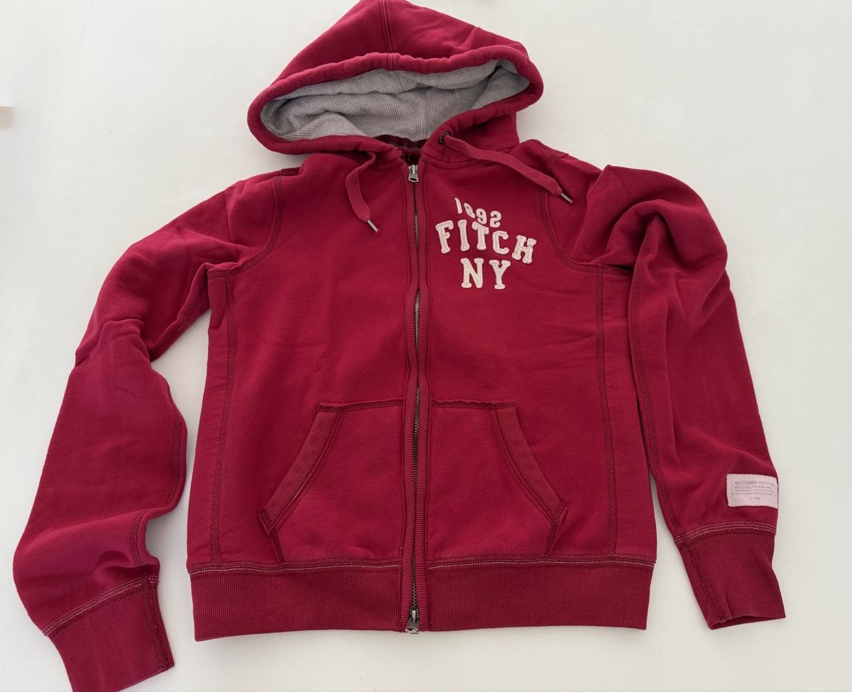 Abercrombie Maglioni & Felpe: Abercrombie & Fitch – Nuovo (secondo la descrizione) da Riva San Vitale venduto da anouky01