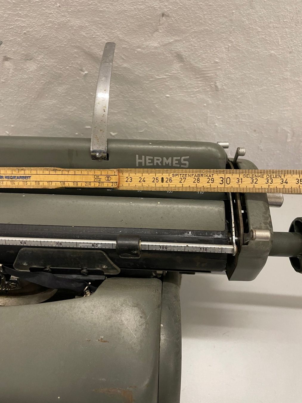 Hermès Schreibmaschinen: ancienne machine a écrire Hermès (3) – Defekt aus La Croix (Lutry) von netrajet 4