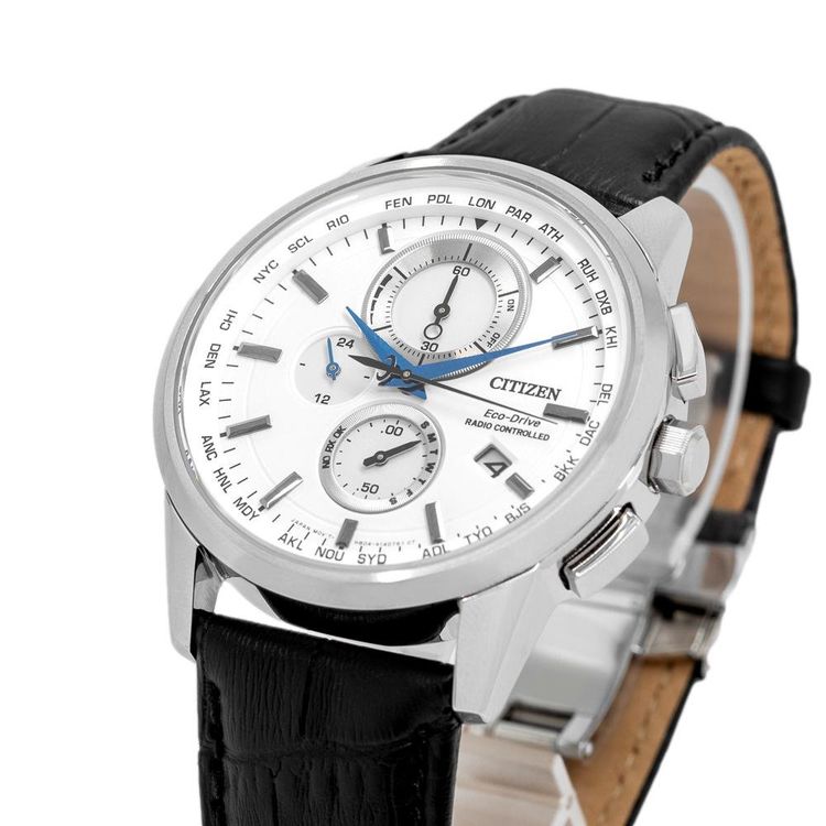 Citizen Orologio Uomo Radio Controllato Cronografo AT8110-11A – Pelle, Carica Elettrica E World Time