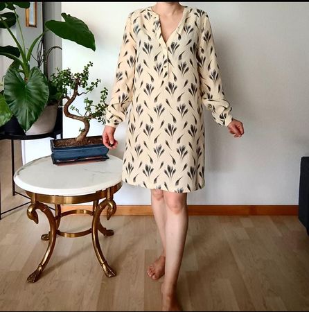 Butter Yellow Hoss Intropia mid season dress