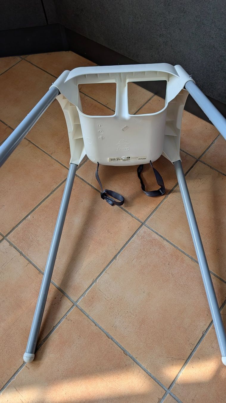 Ikea Seggioloni: Hochstuhl Ikea – Usato da Würenlos venduto da Wentta 4