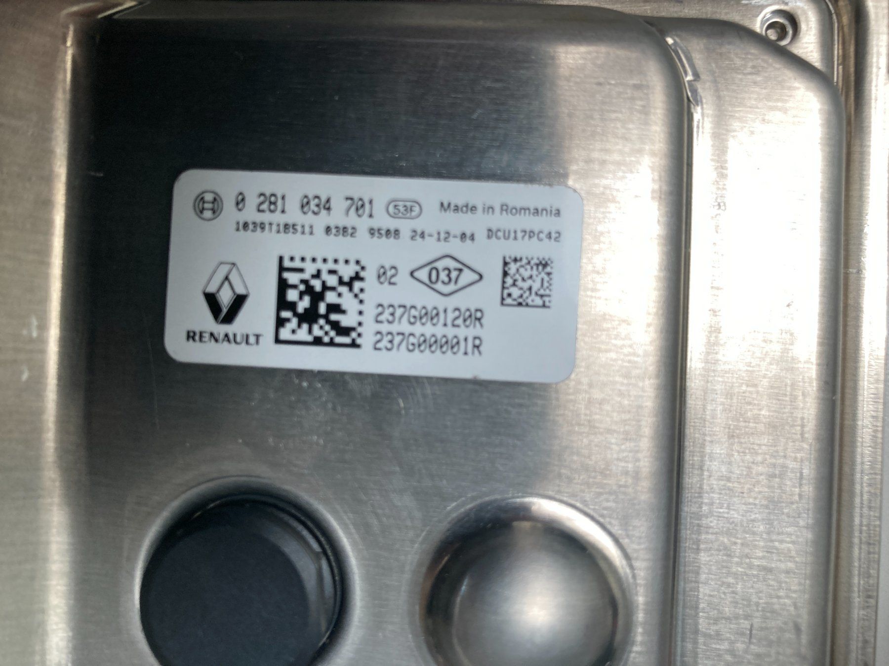 Renault Tutti pezzi di ricambio auto: Renault Trafic Adblue Rechner ECU 0281034701 – Nuovo e nell'imballaggio originale da Cham venduto da WB2223 1