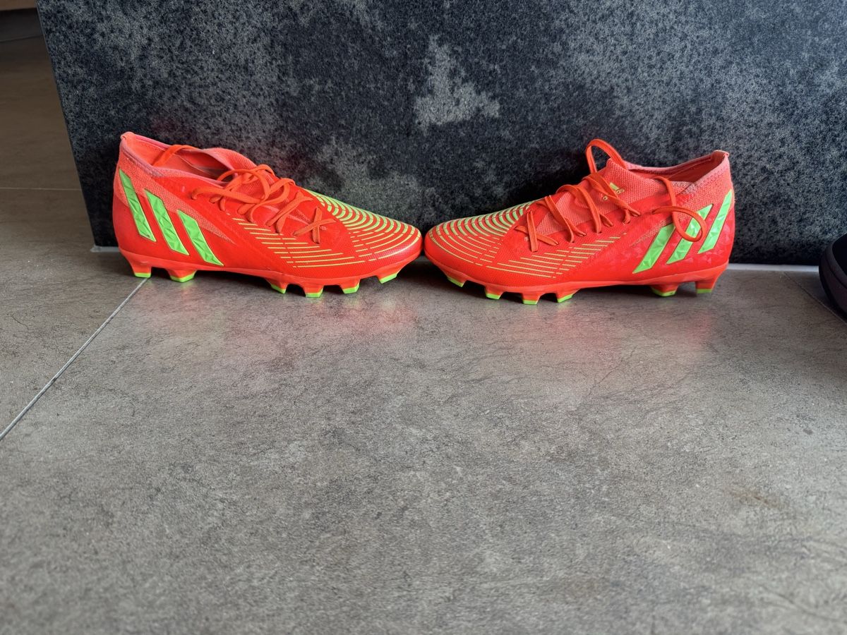 Adidas Herrenschuhe: Adidas Predator – Gebraucht aus Corpataux von seniz