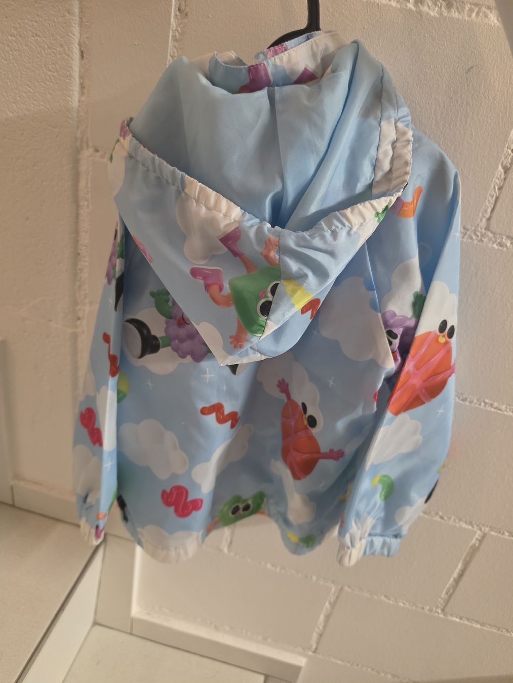 H&M Giacche: Kinderjacke Regenjacke 92 – Nuovo (secondo la descrizione) da Kefikon TG venduto da Livline 1