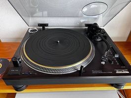Limited Edition: Plattenspieler Technics SL-1210GAE  Schwarz