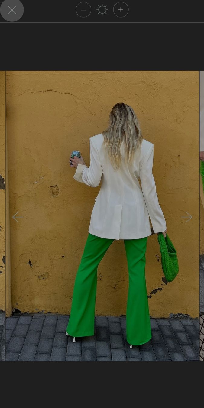 Na-kd Pantaloni: Flared Tailored Suit Pants NA-KD – Nuovo (secondo la descrizione) da Zürich venduto da Riseli 2