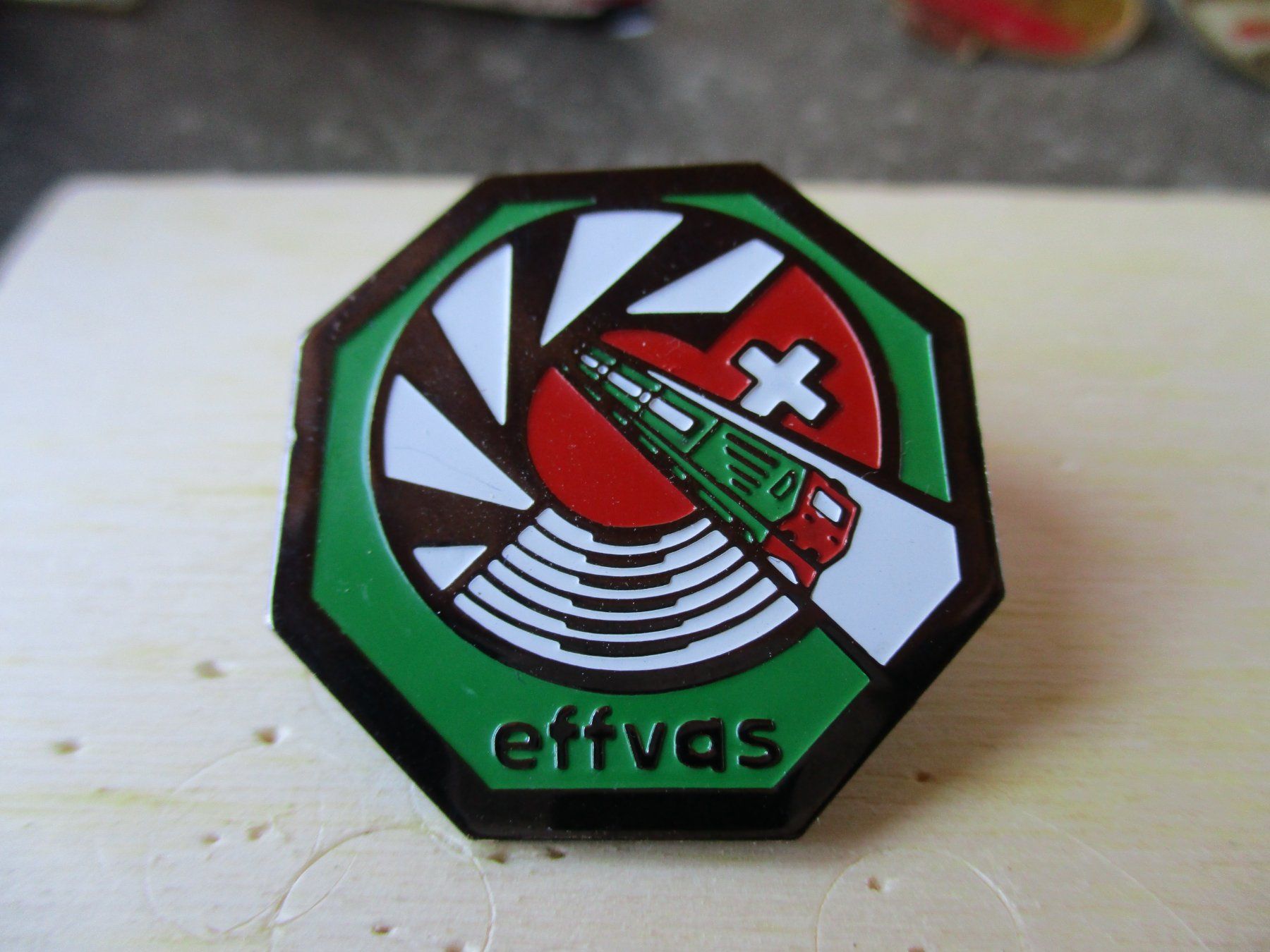Placchette & Badge: Lok Lokomotive effvas Pin – Nuovo (secondo la descrizione) da Felsberg venduto da sanwill