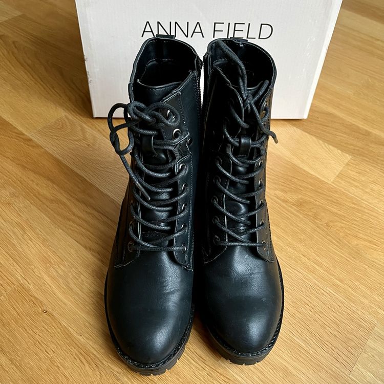 Anna field bottes deals