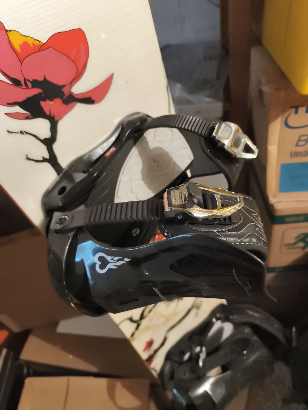 Rossignol Boards: Snowboard mit Bindung gebraucht – Gebraucht aus Thun von drageen 2