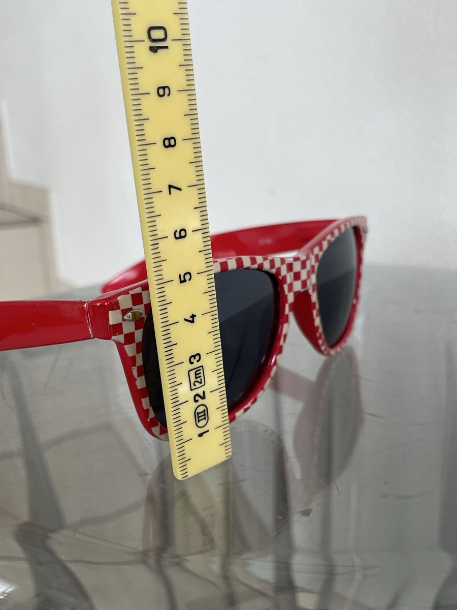 Ray-Ban Occhiali & Lenti: Ray-Ban Wayfarer Sunglasses – Usato da Richterswil venduto da Prangins9 7