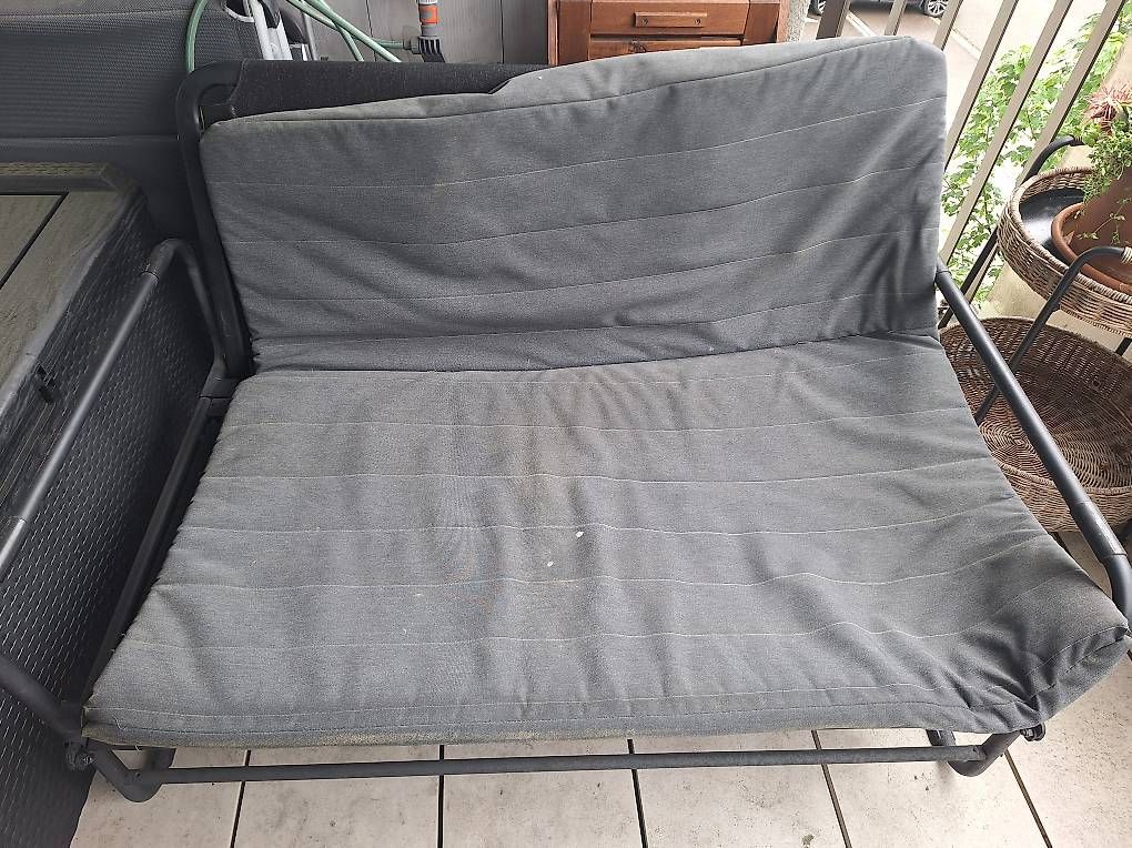 Sofas: Couch /Bed for garden terrace – Gebraucht aus Zürich von MatShopping 1