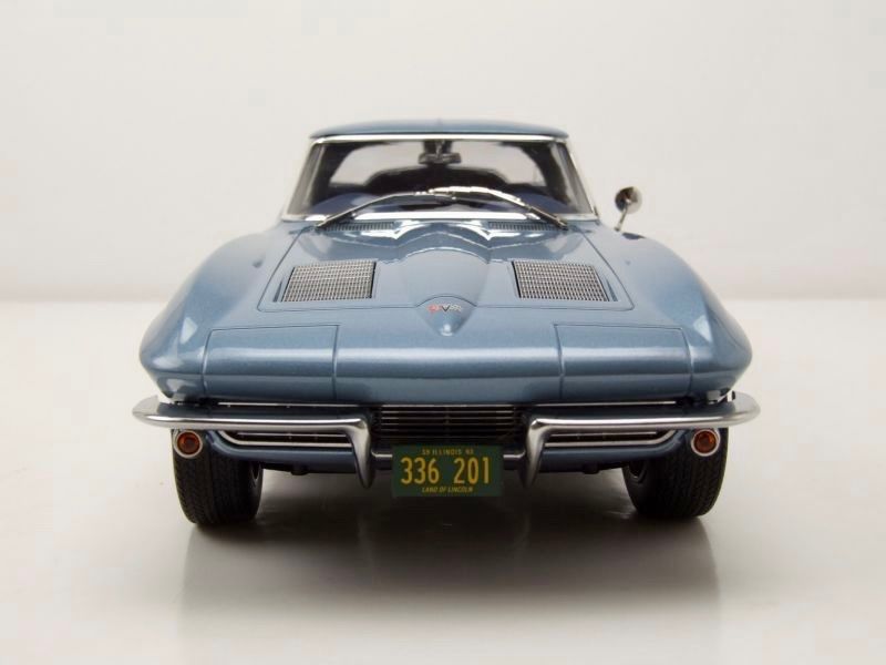 Chevrolet Modellini d'auto: CHEVROLET CORVETTE STING RAY 1963 SPLIT WINDOW – Nuovo e nell'imballaggio originale da Erlenbach im Simmental venduto da Model_box 4