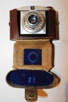 Neue Fundschätze -Baldixette Kamera alter Fotoapparat Design