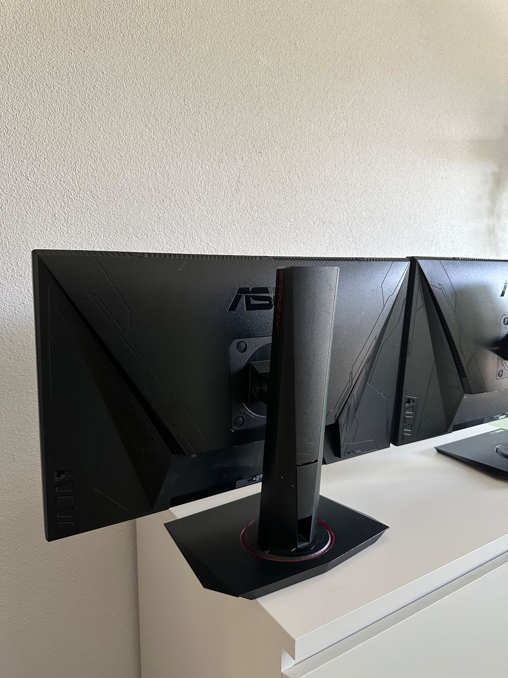 Asus Monitor: ASUS VG248QG – Usato da Kesswil venduto da Robin_MInder 5