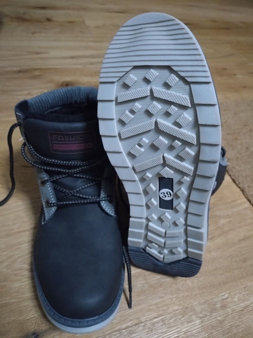 Scarpe da uomo: Frühlingsschnäppchen - neue Winterschuhe Gr. 39 – Nuovo (secondo la descrizione) da Matzingen venduto da Cheyenne68 3