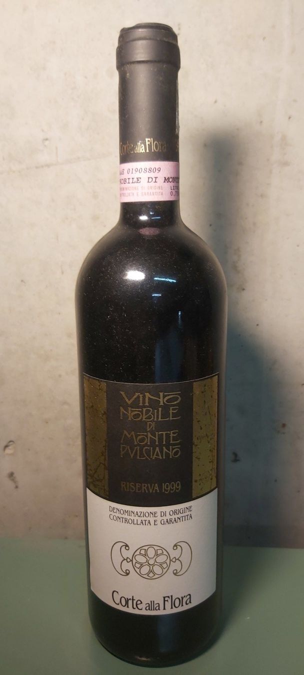 Vino: Vino Nobile Riserva / Corte alla Flora 1999 – Nuovo (secondo la descrizione) da Uffikon venduto da Betterwo