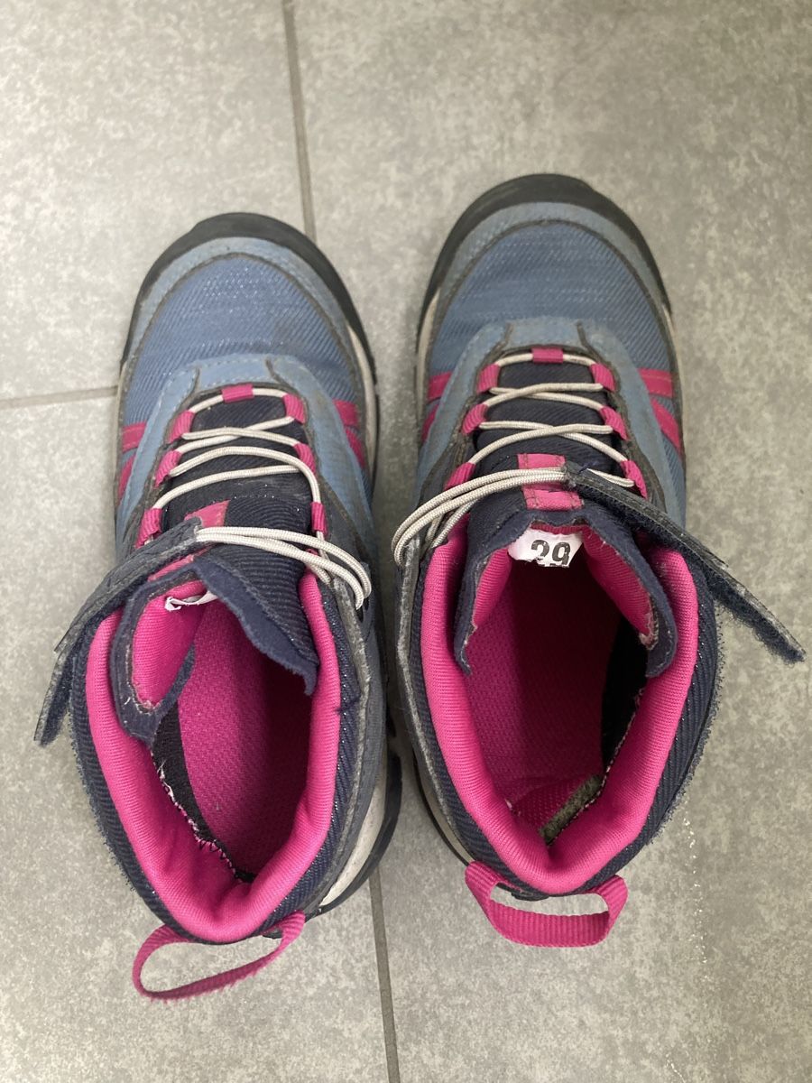 Decathlon Schuhe für Jungen: Quechua Kinder Wanderschuhe, Grösse 29 – Gebraucht aus Zürich von Lau_b5gv 1