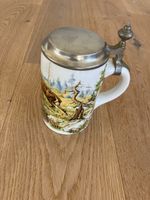 Antiker Bierkrug mit Hirschmotiv, Sammlerstück, Top!