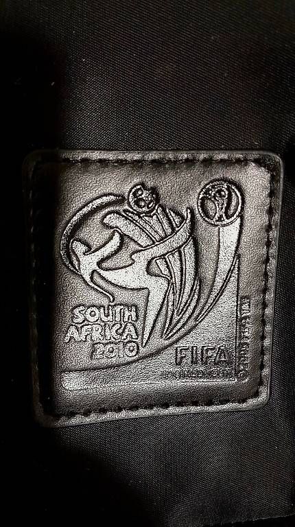 Adidas Borse: FIFA 2010 Adidas Reisetasche, neu – Nuovo e nell'imballaggio originale da Schwerzenbach venduto da Aura888 1