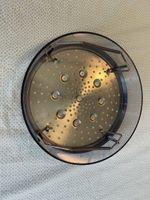 Cestello per cottura a vapore in acciaio inox nuovo.  