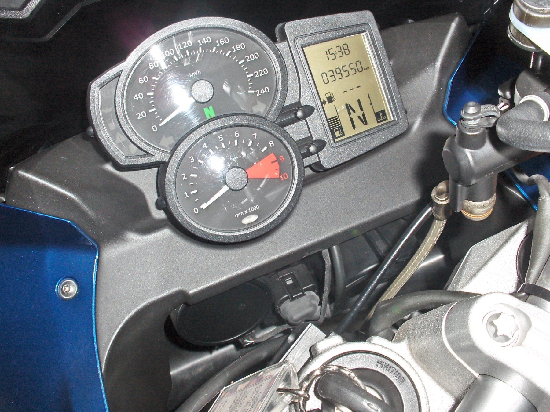 BMW Strada: BMW F800 ST blau – Usato da Oberdorf NW venduto da edri 2