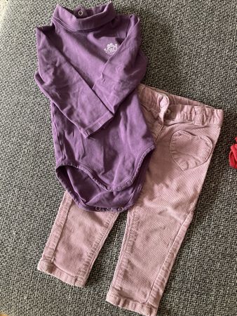 Pantalon + body t. 80