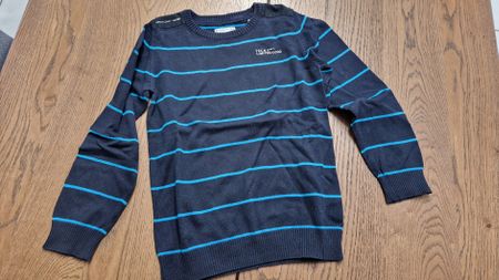 Cooler Jungen-Pulli