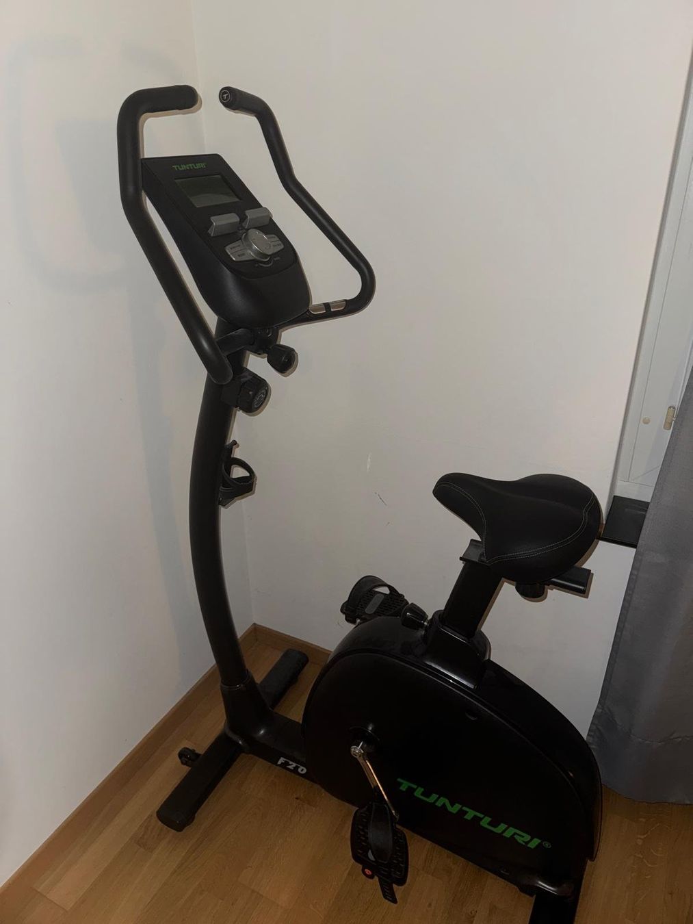 Tunturi Hometrainer: Tunturi F20 - Ergometer Heimtrainer – Usato da Effretikon venduto da gui_5ptc