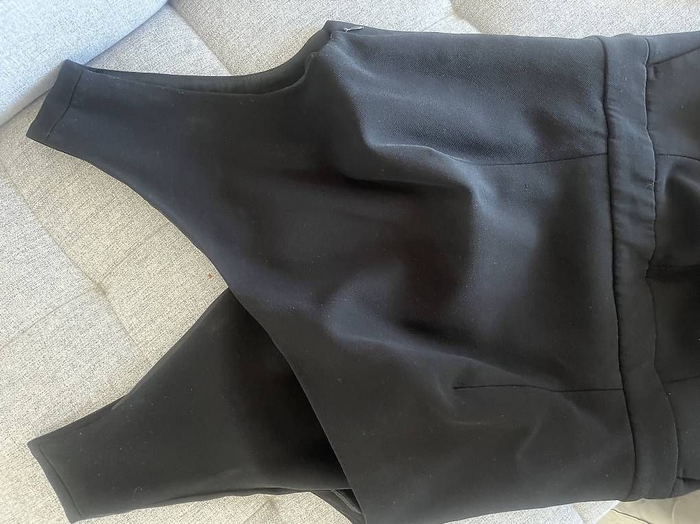Tute: Jumpsuit Iyv & Oak – Usato da Zürich venduto da hoiliaaa 2