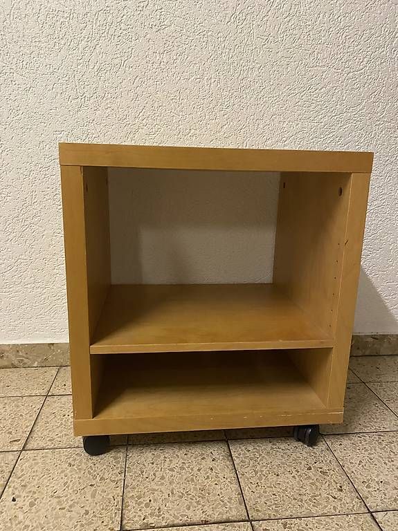 Tische: Desserte / table basse à roulette – Gebraucht aus Genève von Olivi660 1