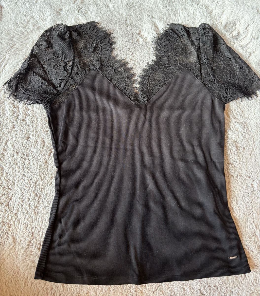 Morgan Top: Top Morgan dentelle noir taille M – Nuovo (secondo la descrizione) da Dotzigen venduto da SecondHandGems 2