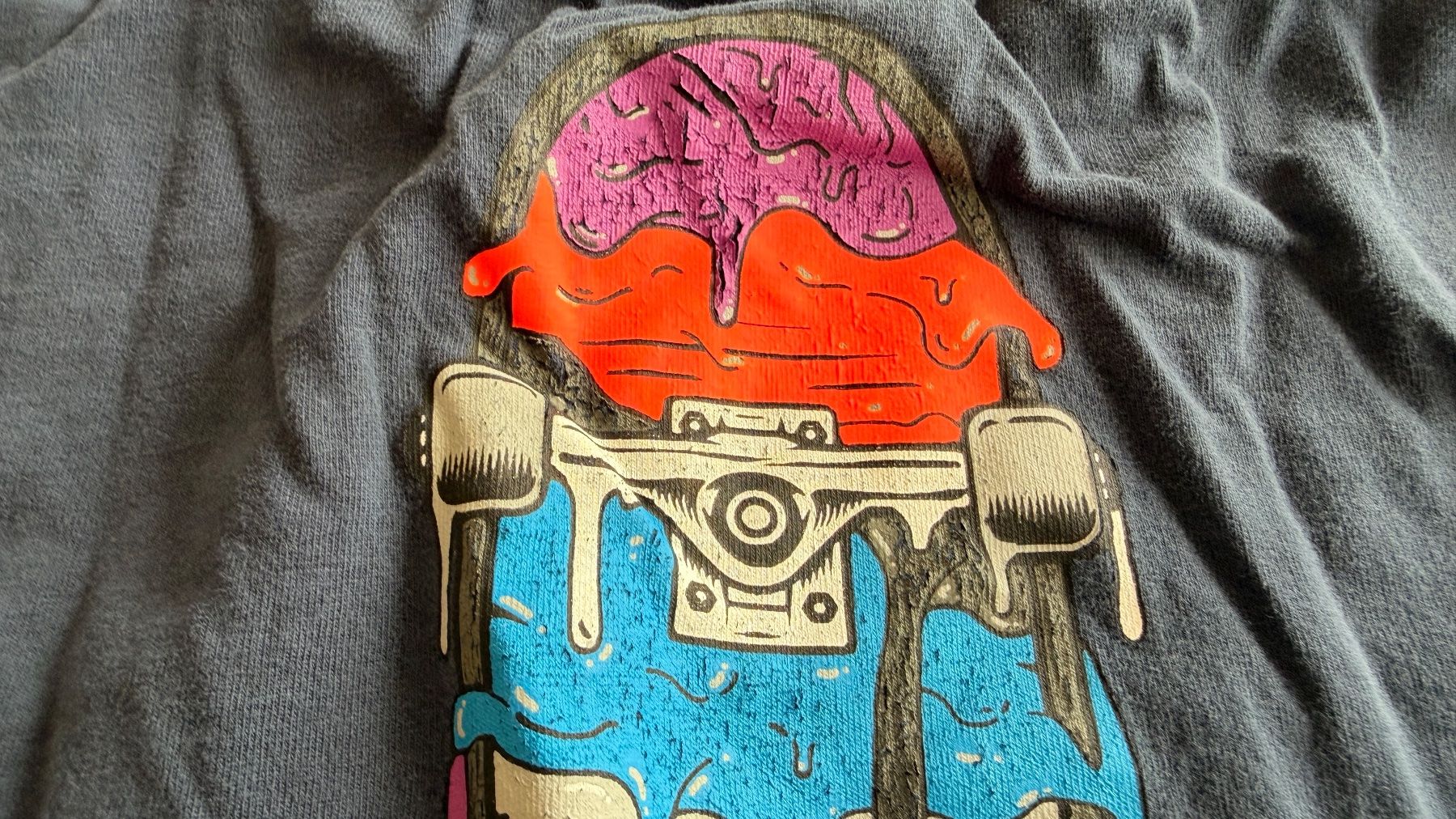 Next Maglioni & Felpe: Pullover - NEXT Langarmshirt blau Skateboard Gr. 128 – Usato da Winterthur venduto da Secondhand-Family 6