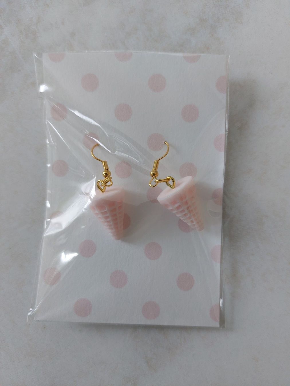 Ohrringe & -stecker: Ohrhänger neu – Neu und originalverpackt aus Schmitten FR von ReniStern