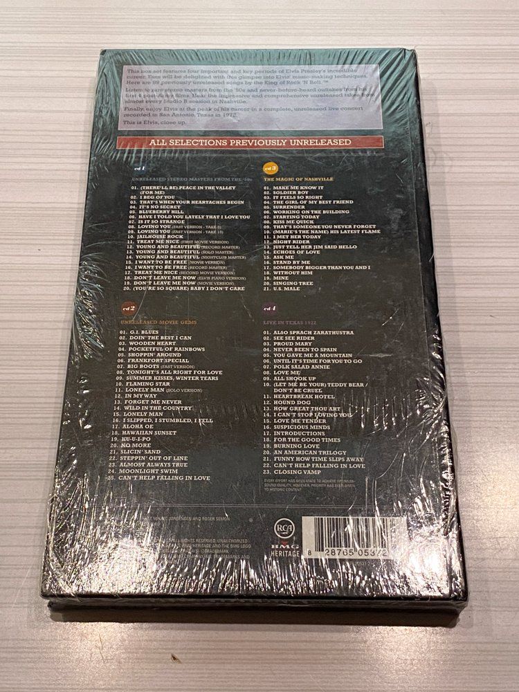 CD: Elvis Close up Deluxe 4 CD Box Set OVP – Nuovo e nell'imballaggio originale da Marbach LU venduto da Hoheduene 1