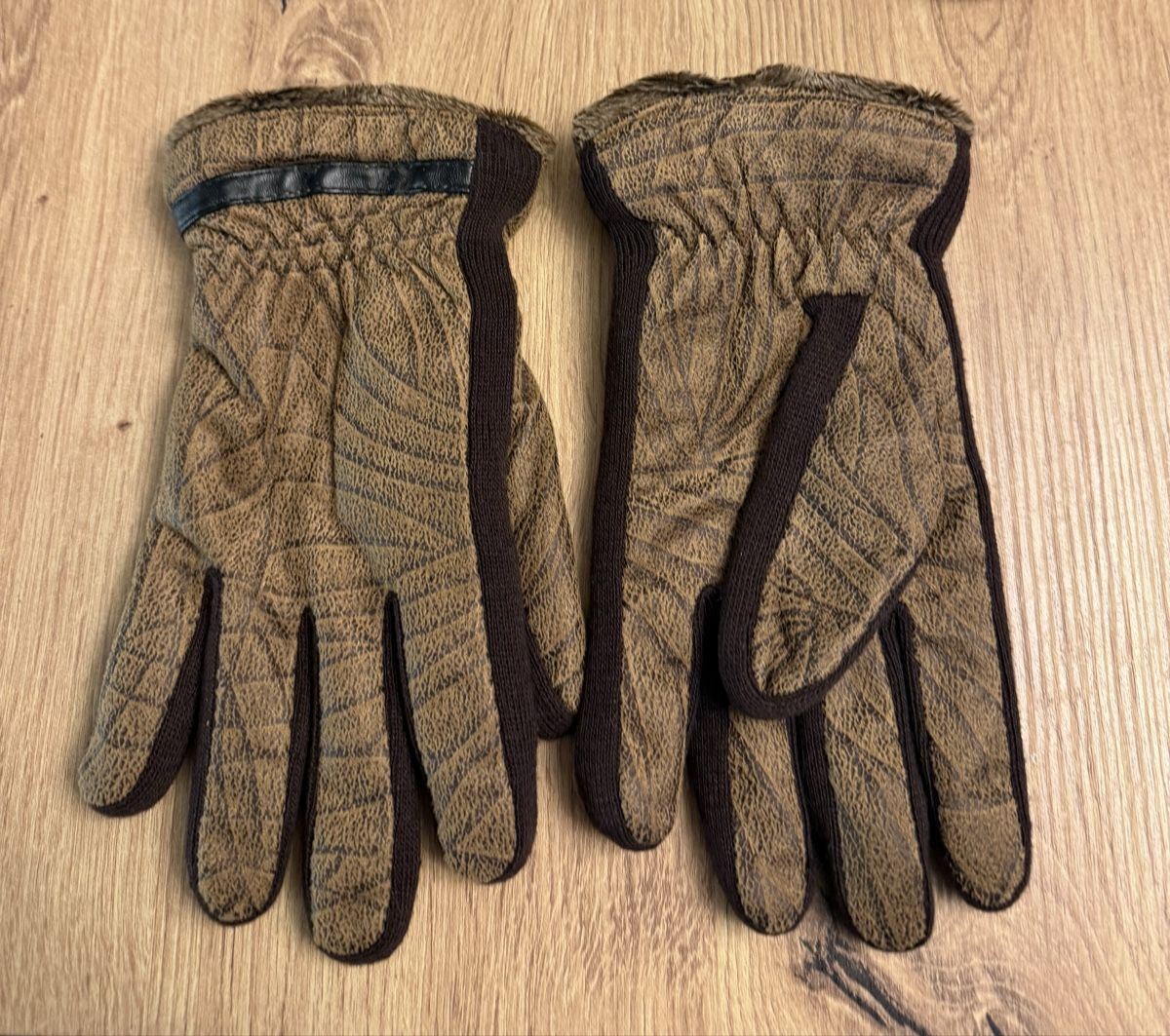 Handschuhe & Handstulpen: Winter Handschuhe Gr. M – Neu (gemäss Beschreibung) aus Zürich von Fabrizio1978