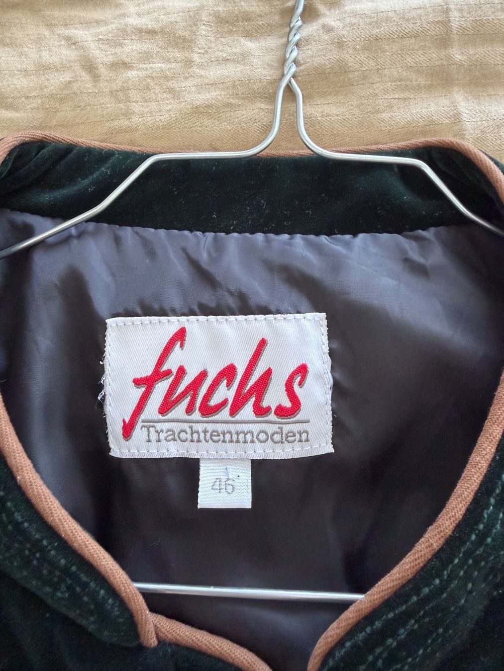 Gilet & Giacche: Trachten-Weste – Usato da Wallisellen venduto da kim_c5gr 1