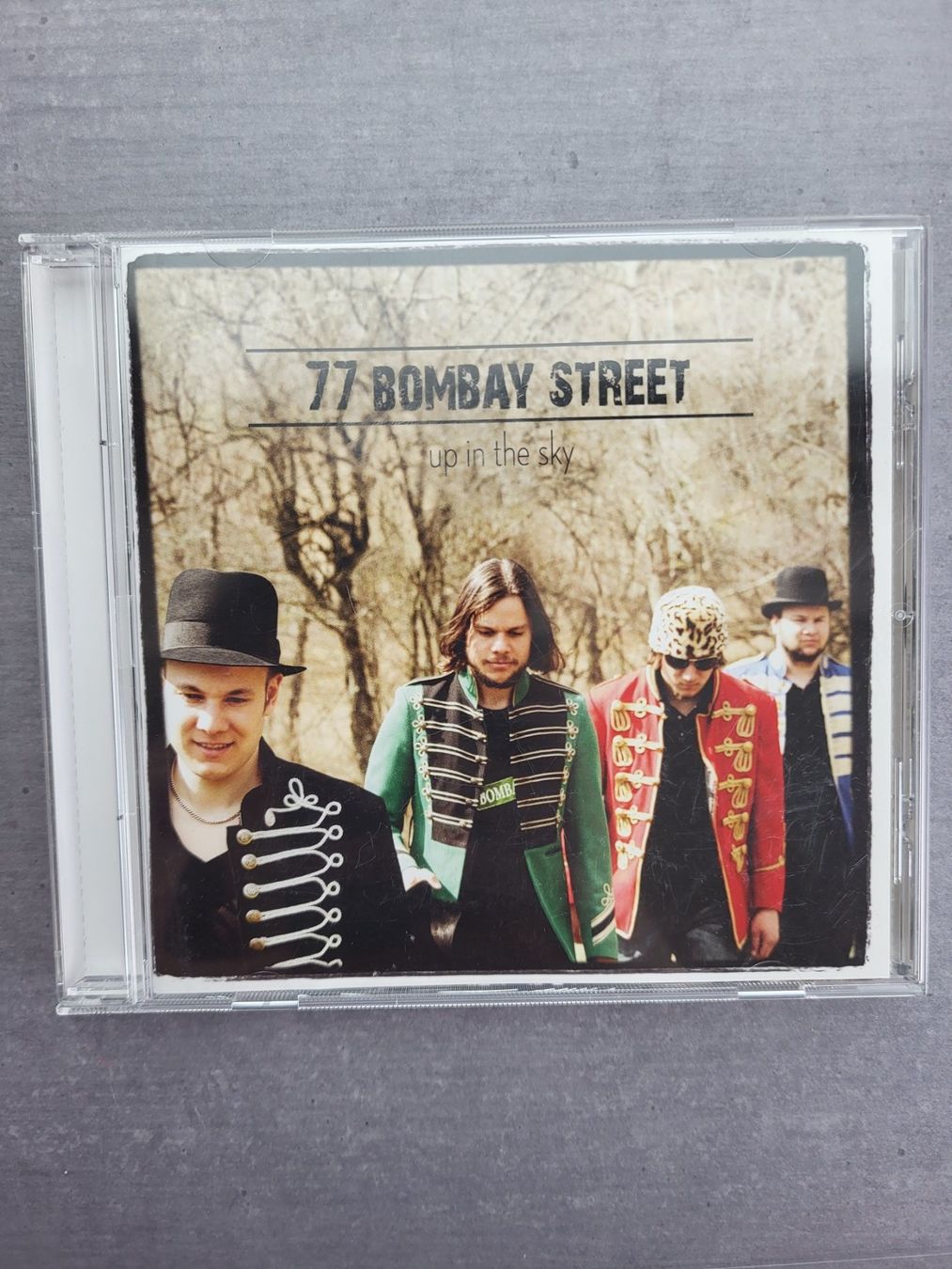 CD: 77 Bombay Street CD – Usato da Beckenried venduto da jan_cw8b
