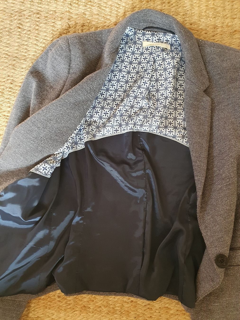 Esprit Giacche: Veste Blazer Esprit grise taille XS élégante chic bureau – Usato da Yverdon-les-Bains venduto da somiou 3