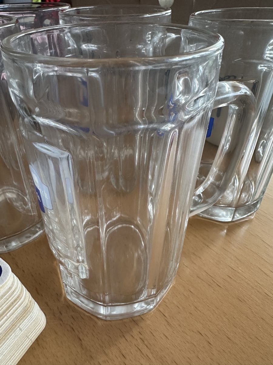 Warteck Bicchieri: 5 Biergläser Warteck Bierdeckel – Usato da Gelterkinden venduto da pebege 1