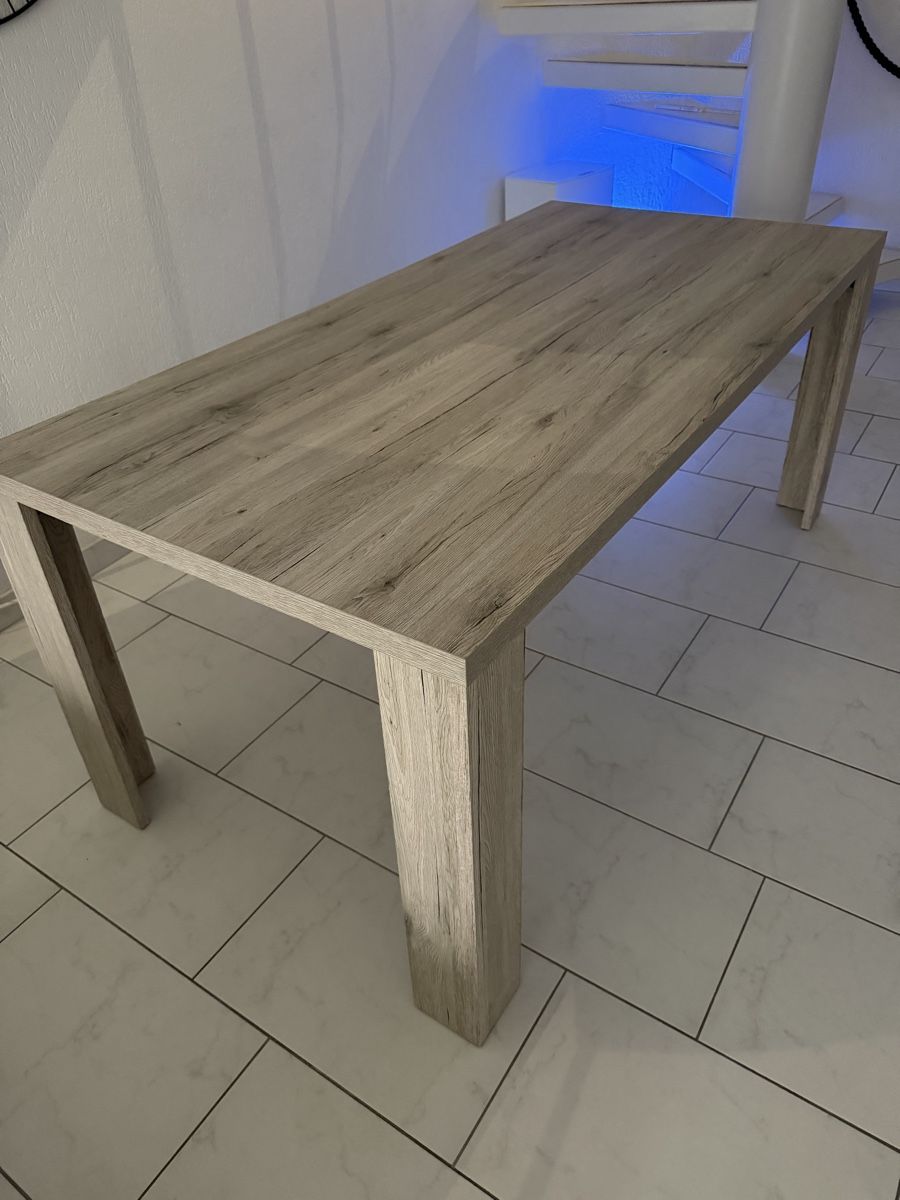 Set tavolo e sedie: Esstisch und Stühle – Usato da Effretikon venduto da mige82 2