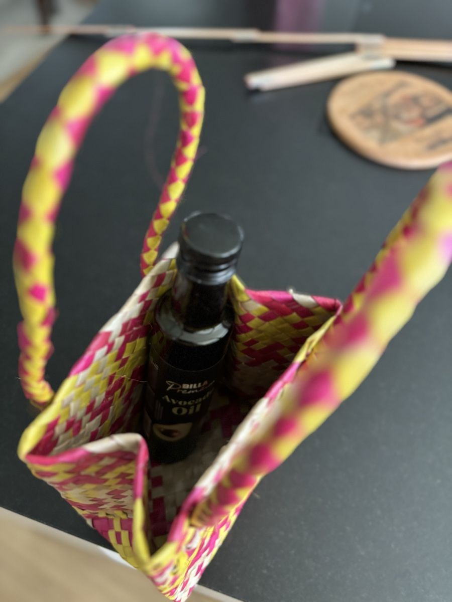 Borse da donna: Handmade bags from the Philippines – Nuovo e nell'imballaggio originale da Buchrain venduto da Mr.Kim 4