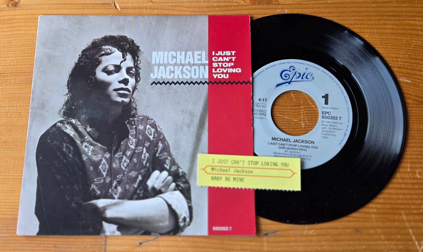 Dischi in vinile: MICHAEL JACKSON, I just can't stop Loving... 7" Single, TOP! – Nuovo (secondo la descrizione) da Kreuzlingen venduto da Cdschlumpf