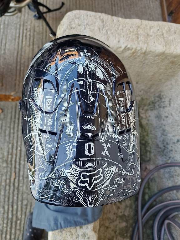 Caschi & visiere: Motorradhelm FOX V1 – Usato da Mur (Vully) FR venduto da Bigwhite 1