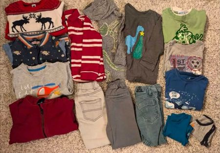 Bundle of boys winter clothes, size 98-104. Great condition!