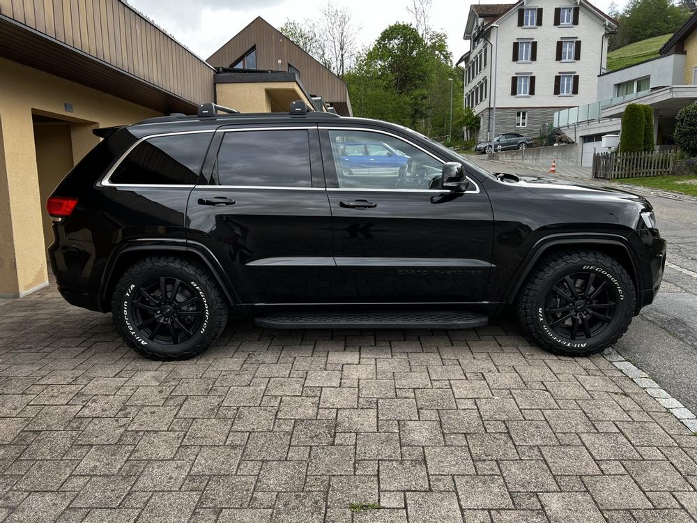 Jeep Grand Cherokee Overland 2014