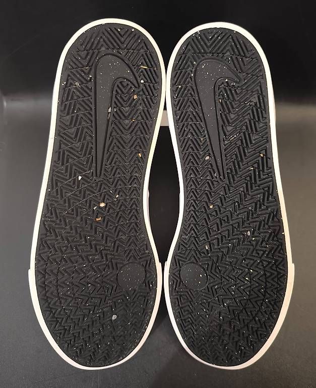 Scarpe da uomo: Nike SB Charge Canvas Sneakers - Größe 43 – Usato da Pully venduto da vir_58dk 3