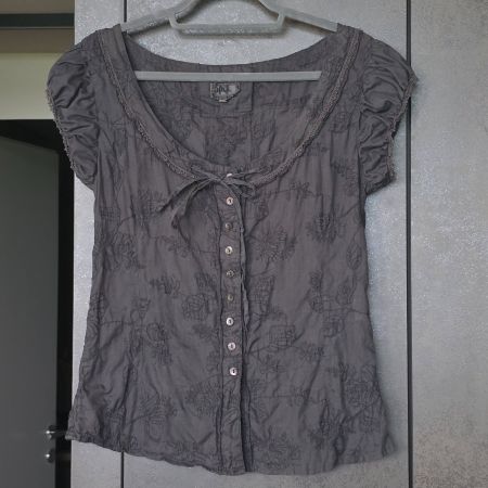 🐸 NILE BLUSE M BESTICKT DUNKLES TAUPE TOP ZUSTAND