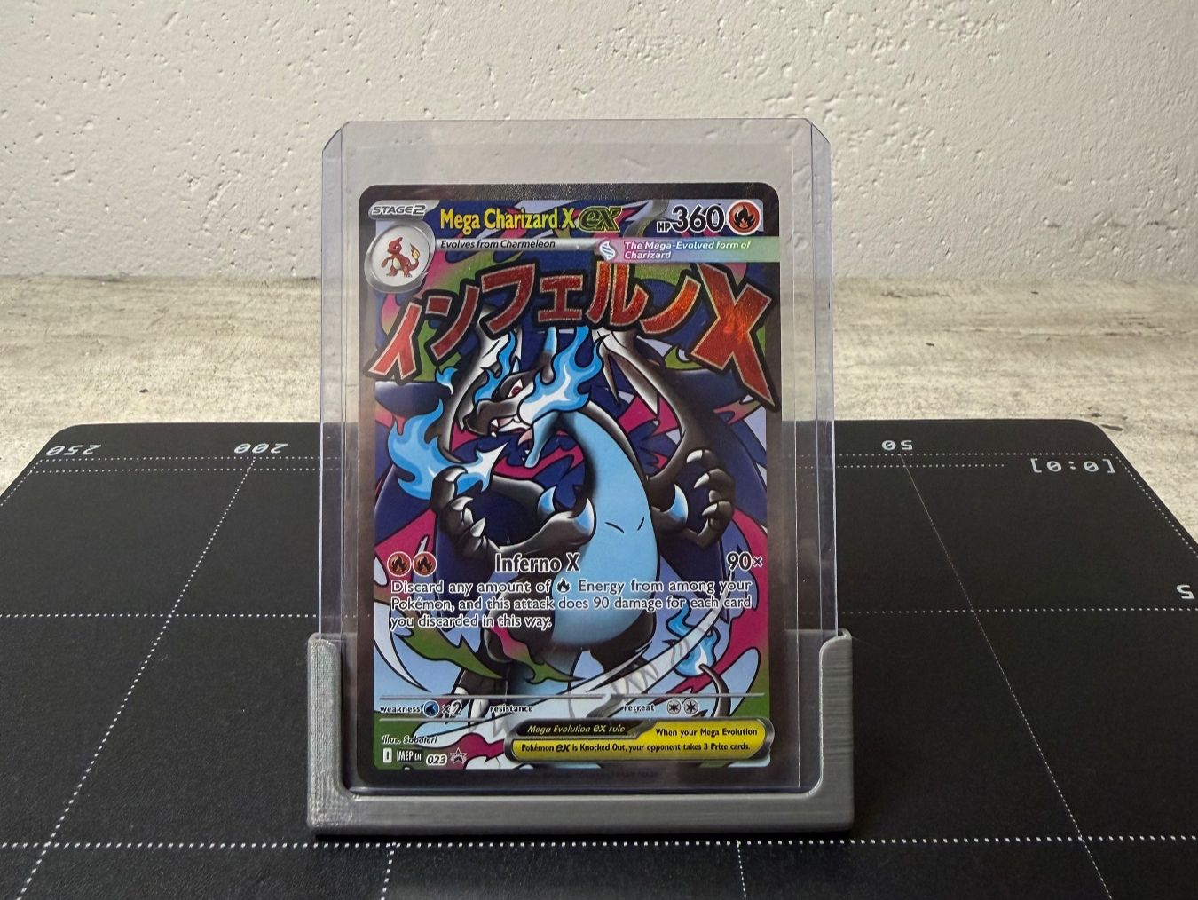 Carte collezionabili: Pokémon Toploader Kartenständer – Einzelstück – Nuovo e nell'imballaggio originale da Gandria venduto da PokeBrothersCH 2