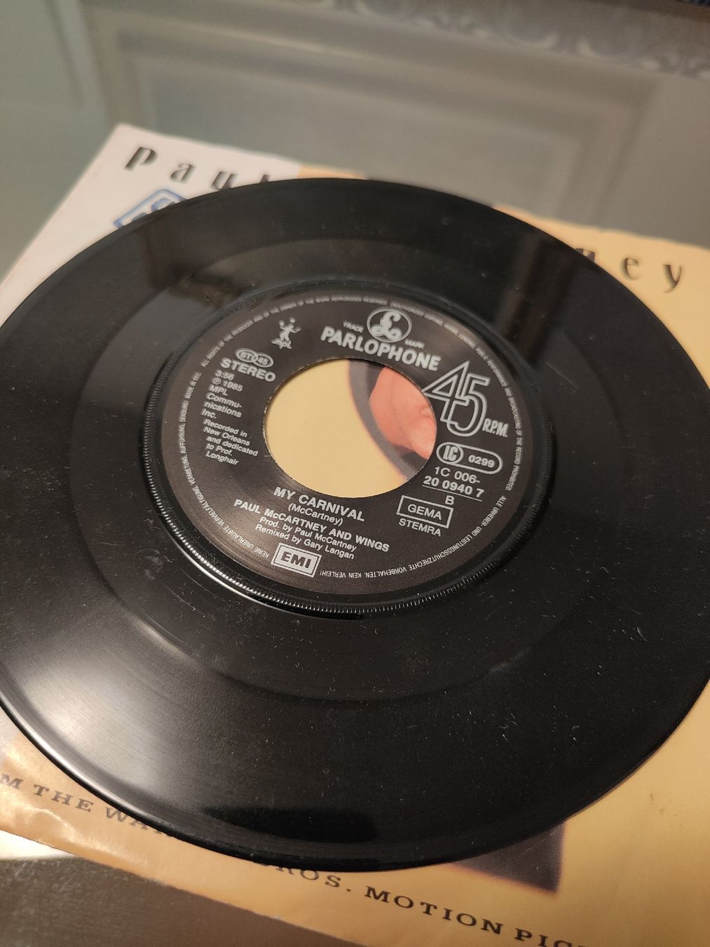 Dischi in vinile: disco 45 giri Paul McCartney - Spies like us – Usato da Massagno venduto da Massimo037 3